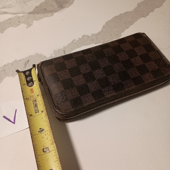 Authentic Louis Vuitton Damier Ebene Canvas Long Zippy Wallet / Organizer - Picture 14 of 14